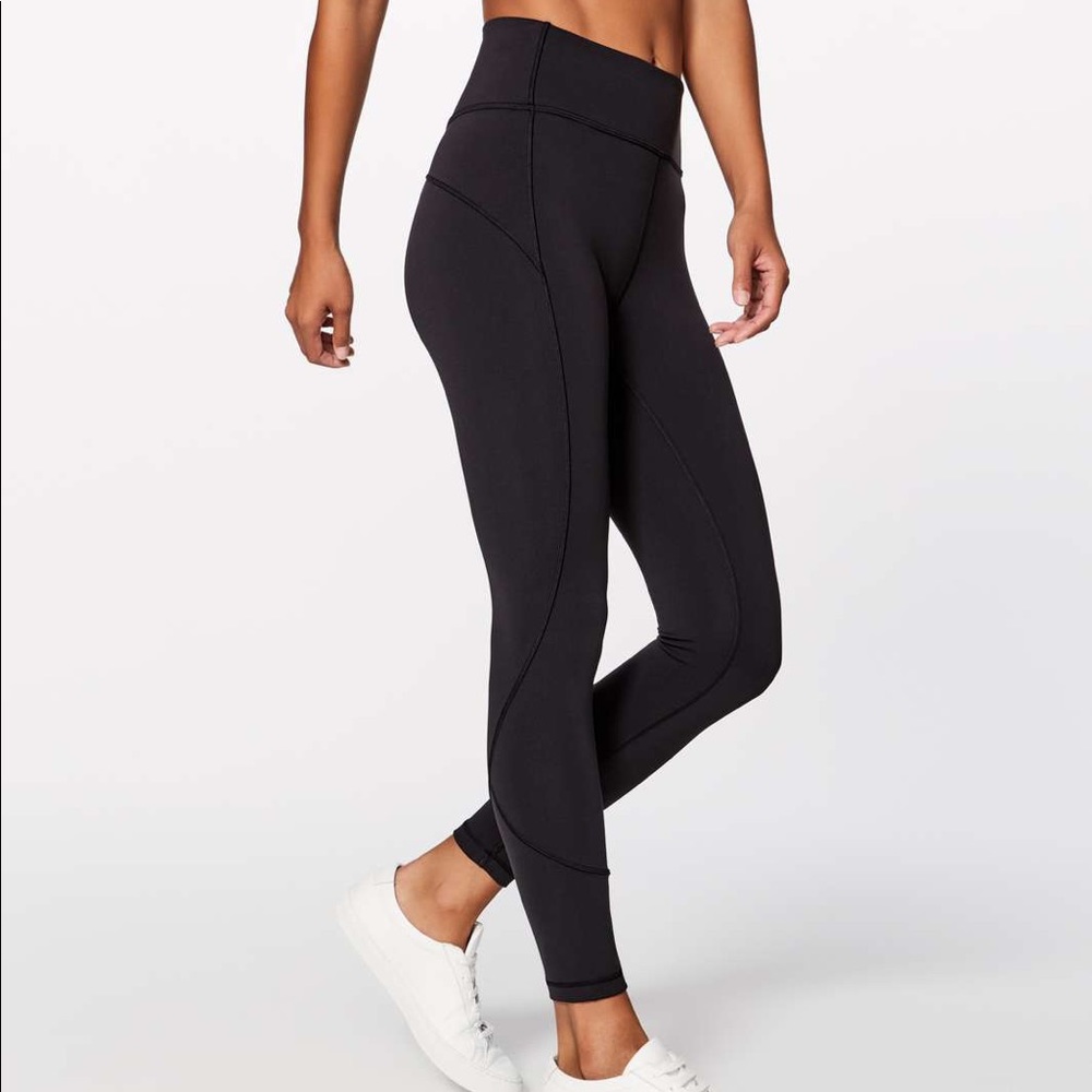 NWT lululemon In movement tight 25” everlux size 8